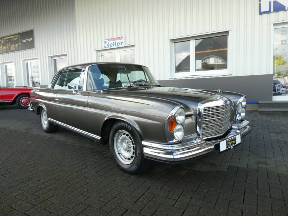 Bild 1/20 von Mercedes-Benz 280 SE 3,5 (1970)