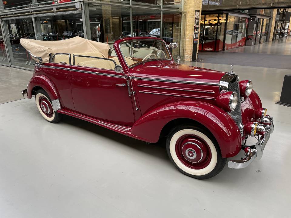 Image 1/50 de Mercedes-Benz 170 S Cabriolet B (1951)