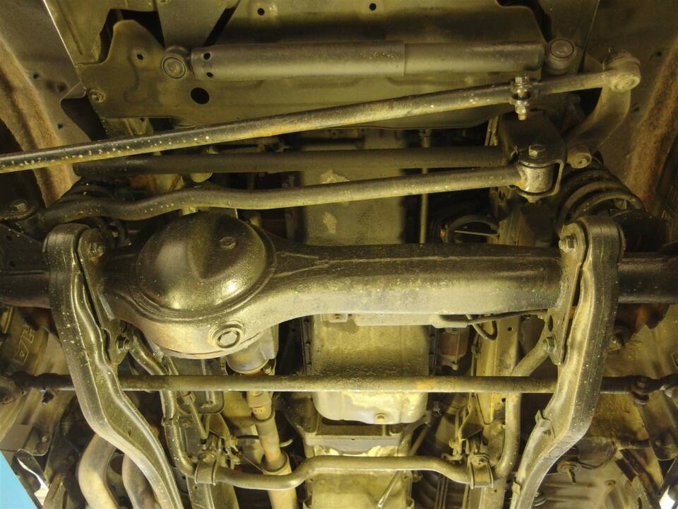 Image 93/99 de Toyota Land Cruiser J80 (1994)