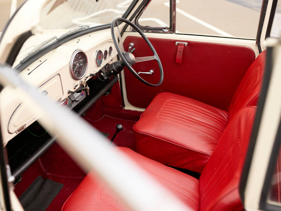 Bild 16/22 von Morris Minor 1000 (1958)