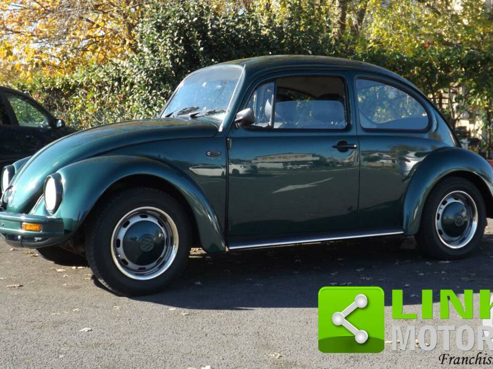 Image 2/10 of Volkswagen Beetle 1600 (1997)