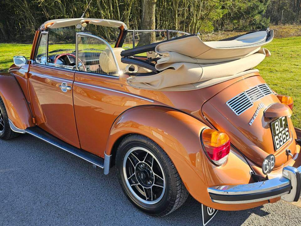 Imagen 6/23 de Volkswagen Beetle 1303 LS (1978)