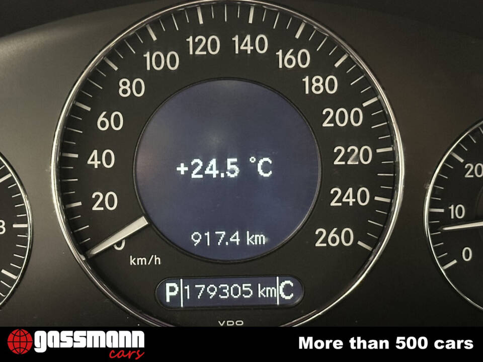 Image 13/15 of Mercedes-Benz CLK 280 (2006)
