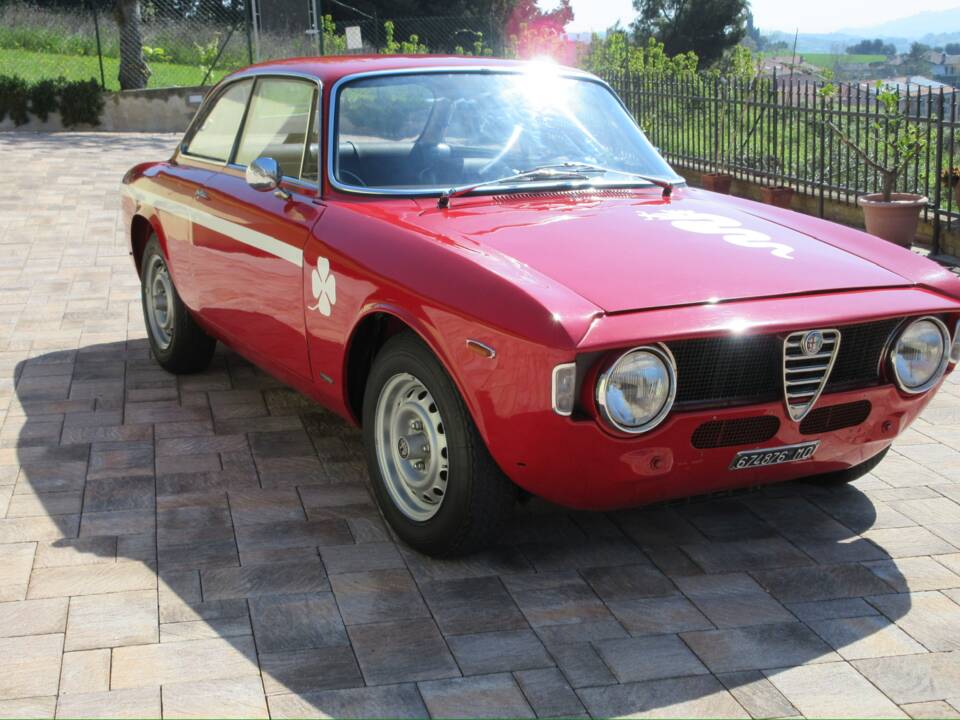 Bild 3/54 von Alfa Romeo Giulia GTA 1300 Junior (1968)