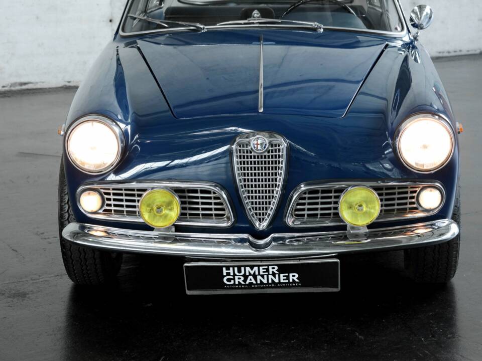 Image 8/50 de Alfa Romeo Giulia 1600 Sprint (1962)