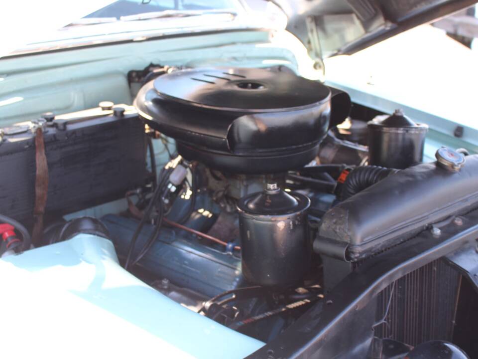 Image 32/43 of Cadillac 62 Sedan (1953)