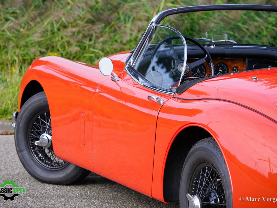 Imagen 51/58 de Jaguar XK 150 OTS (1958)