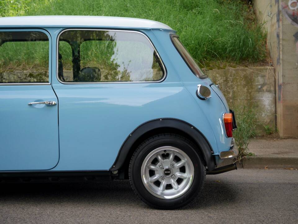 Image 15/39 of Austin Mini Cooper 1300 Rallye (1984)