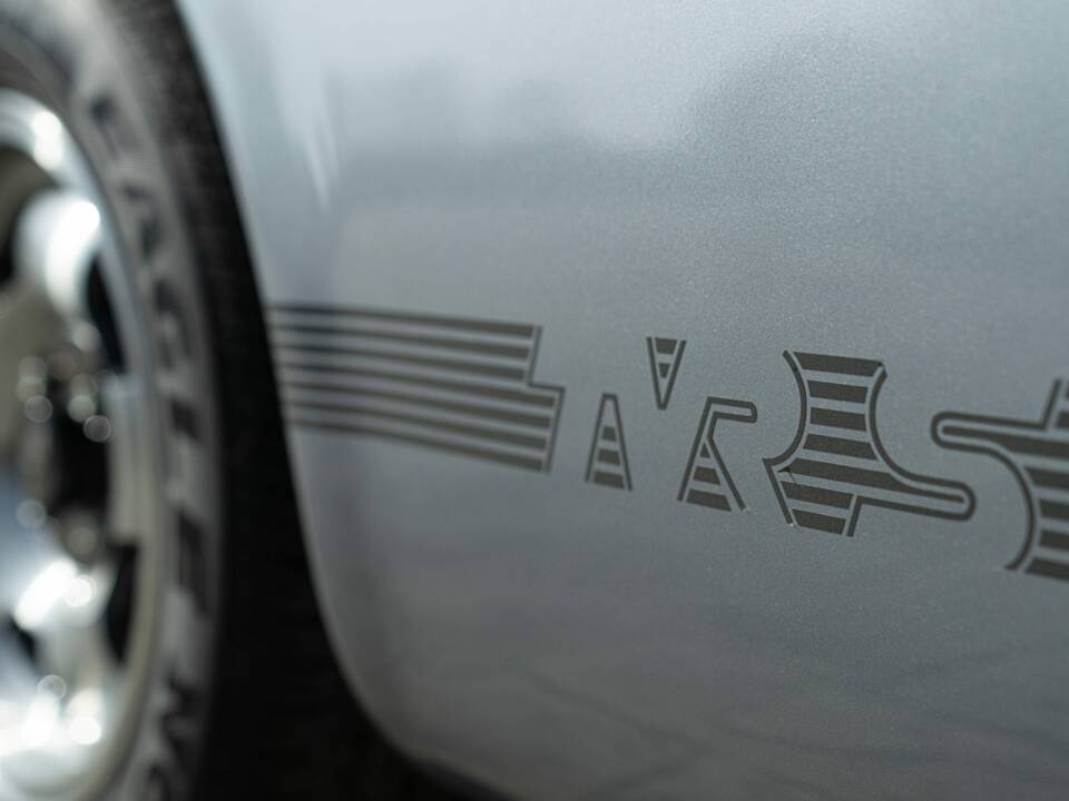 Immagine 26/50 di TVR S2 (1989)