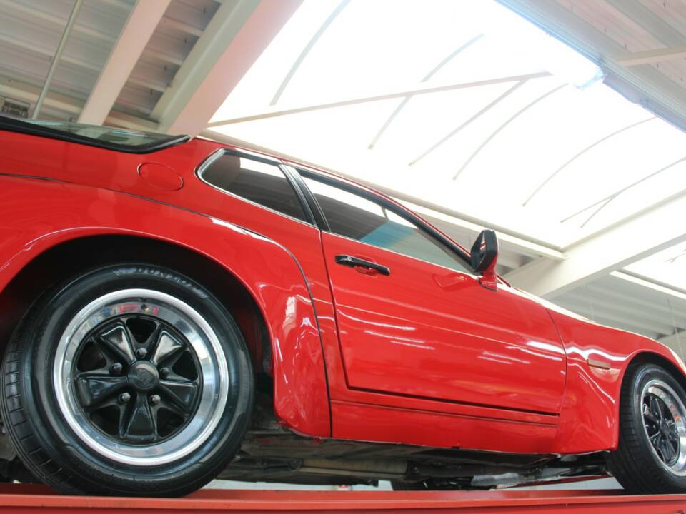 Image 12/50 de Porsche 924 S (1981)