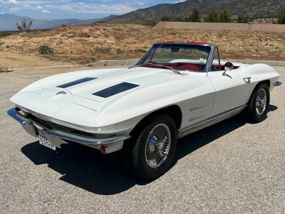 Imagen 4/8 de Chevrolet Corvette Sting Ray (1963)