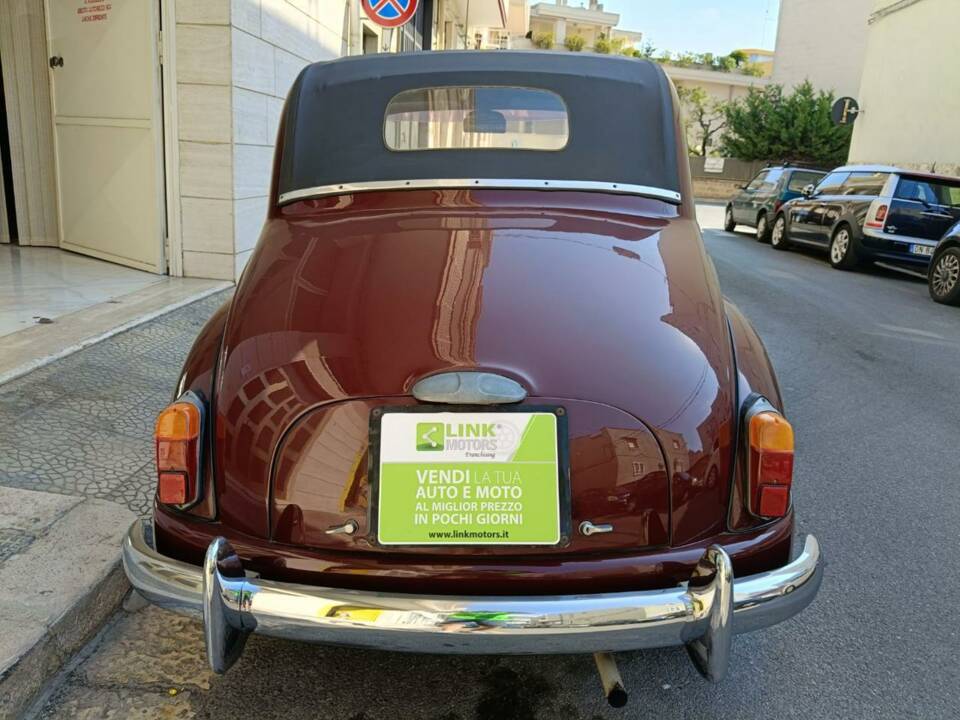 Bild 21/50 von FIAT 500 C Topolino (1951)