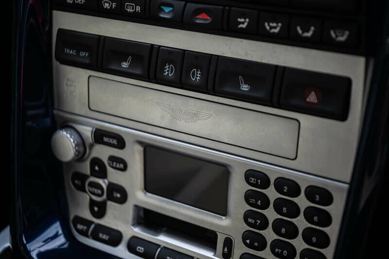 Bild 18/44 von Aston Martin V12 Vanquish (2003)