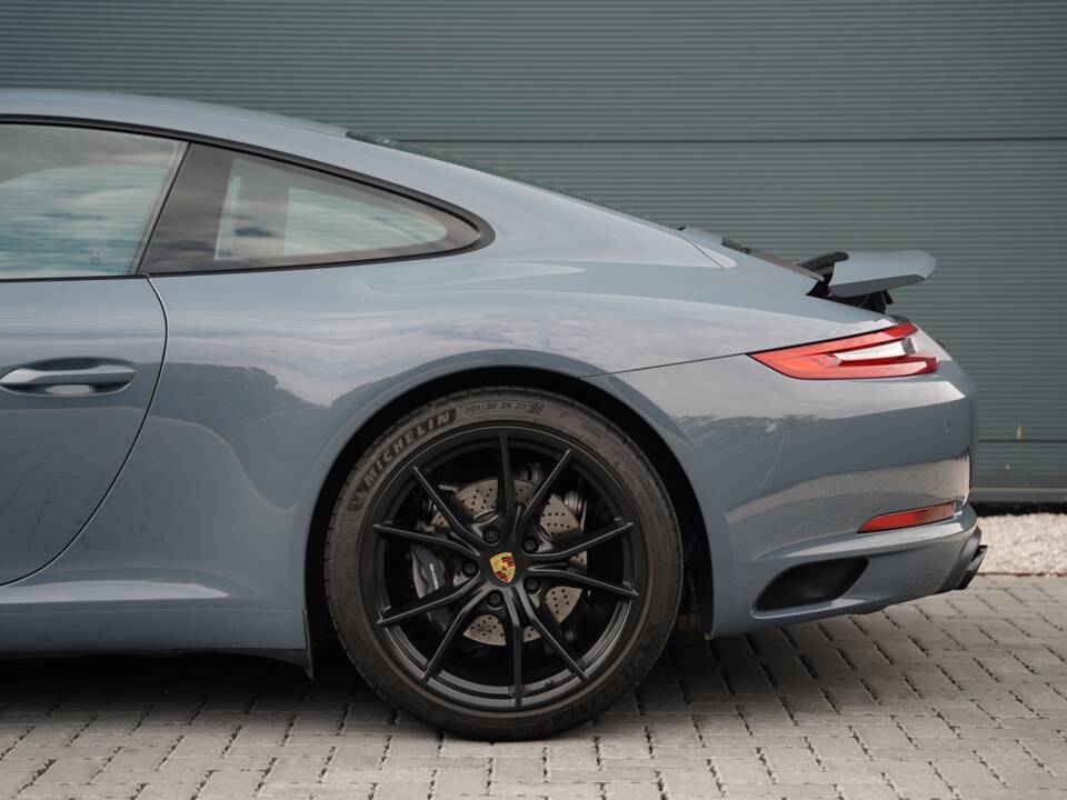 Image 10/50 of Porsche 911 Carrera (2016)