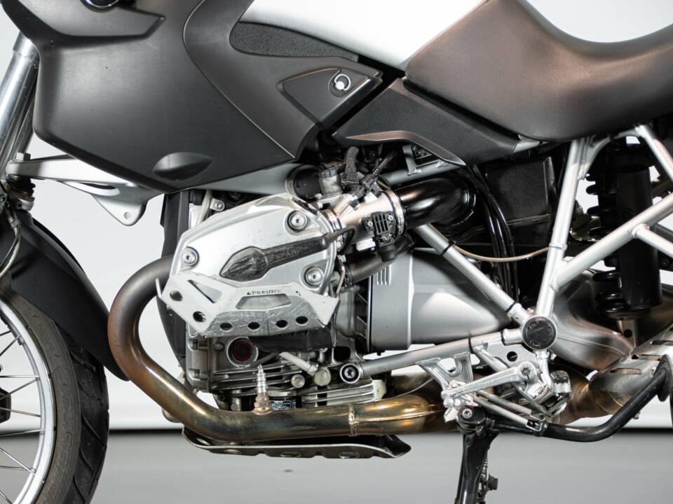 Imagen 25/50 de BMW DUMMY (2006)