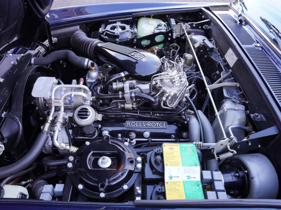 Image 4/50 de Rolls-Royce Corniche II (1987)