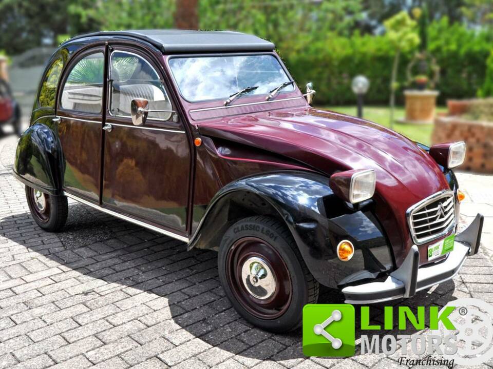 Image 4/10 of Citroën 2 CV 6 (1977)