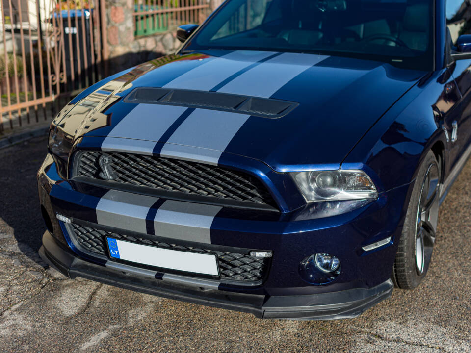 Image 40/99 of Ford Mustang Shelby GT 500 (2012)