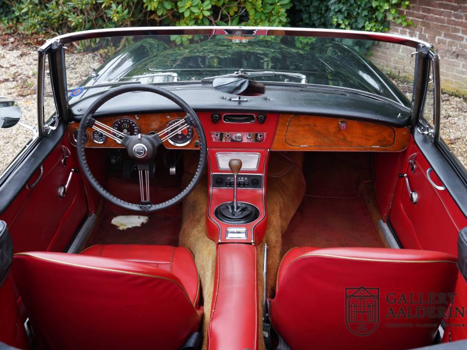 Image 9/50 of Austin-Healey 3000 Mk III (BJ8) (1967)