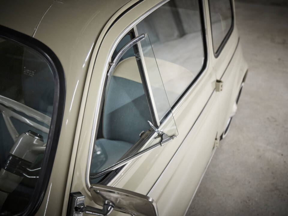Imagen 22/76 de FIAT 500 D (1961)