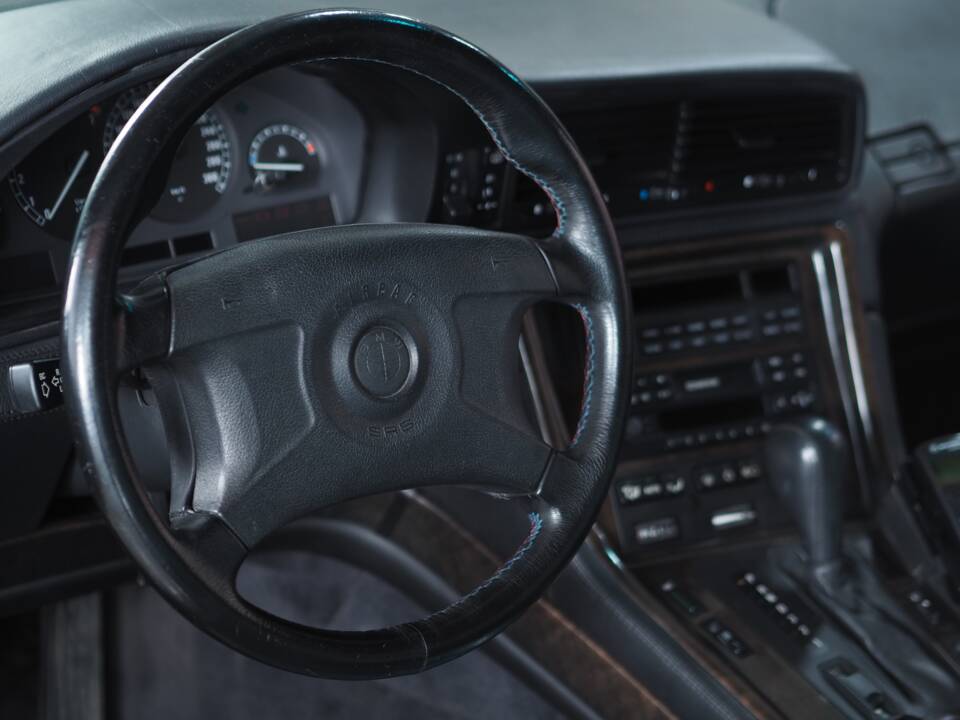 Image 43/59 of BMW 850Ci (1994)