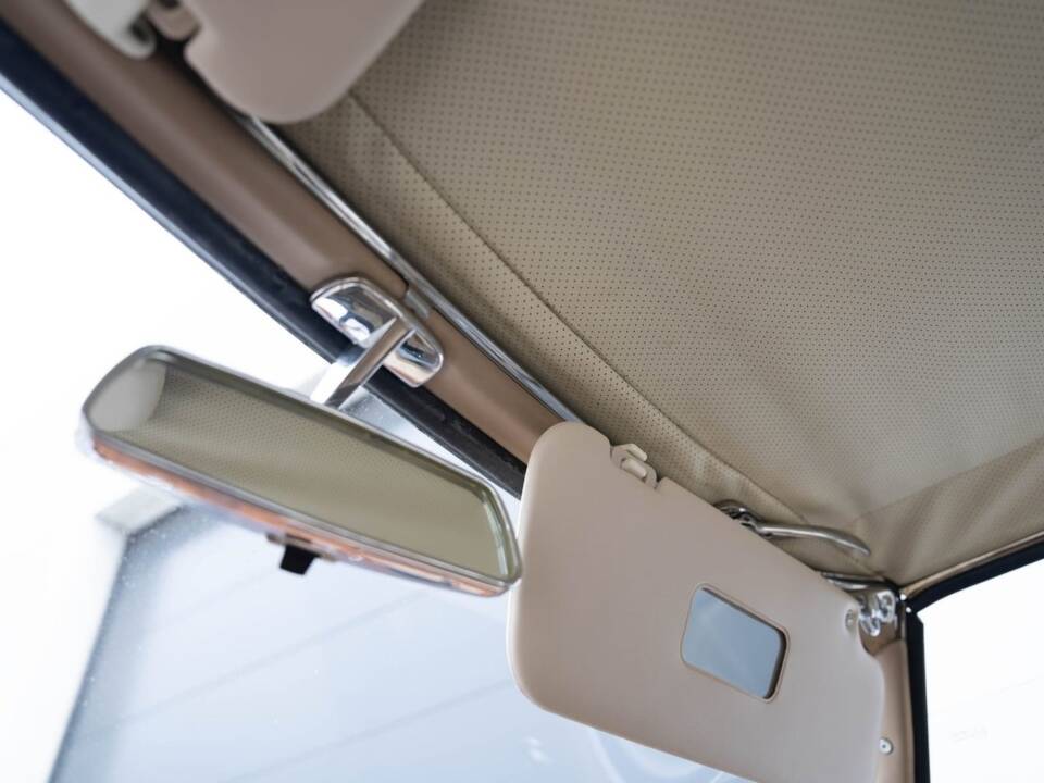 Immagine 69/93 di Mercedes-Benz 230 SL (1965)