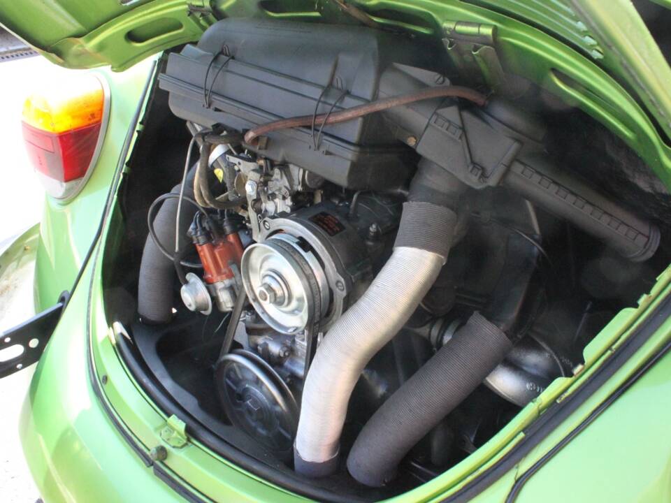 Bild 8/19 von Volkswagen Käfer 1303 LS (1976)