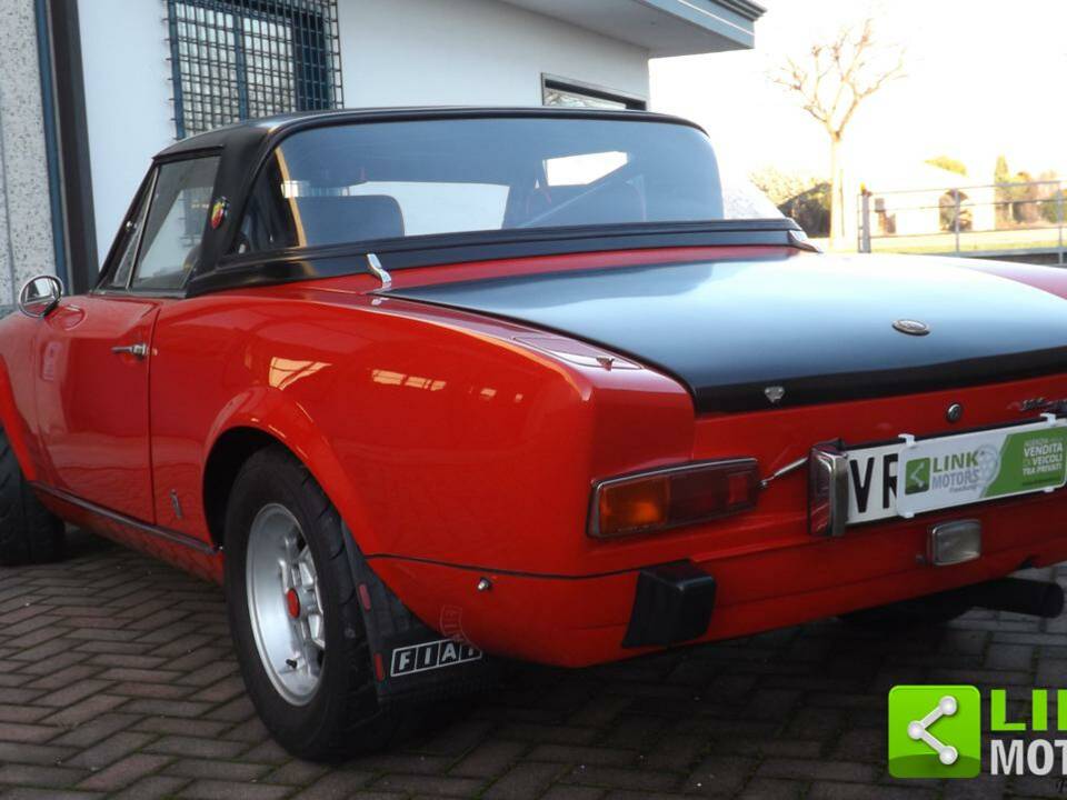 Image 5/50 of FIAT 124 Sport Spider (1967)