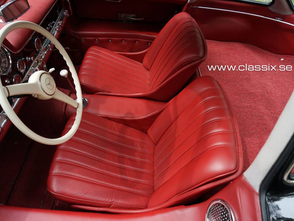 Image 17/21 of Mercedes-Benz 300 SL &quot;Gullwing&quot; (1955)