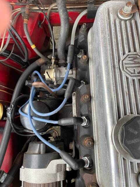 Image 31/50 of MG MGB GT (1972)