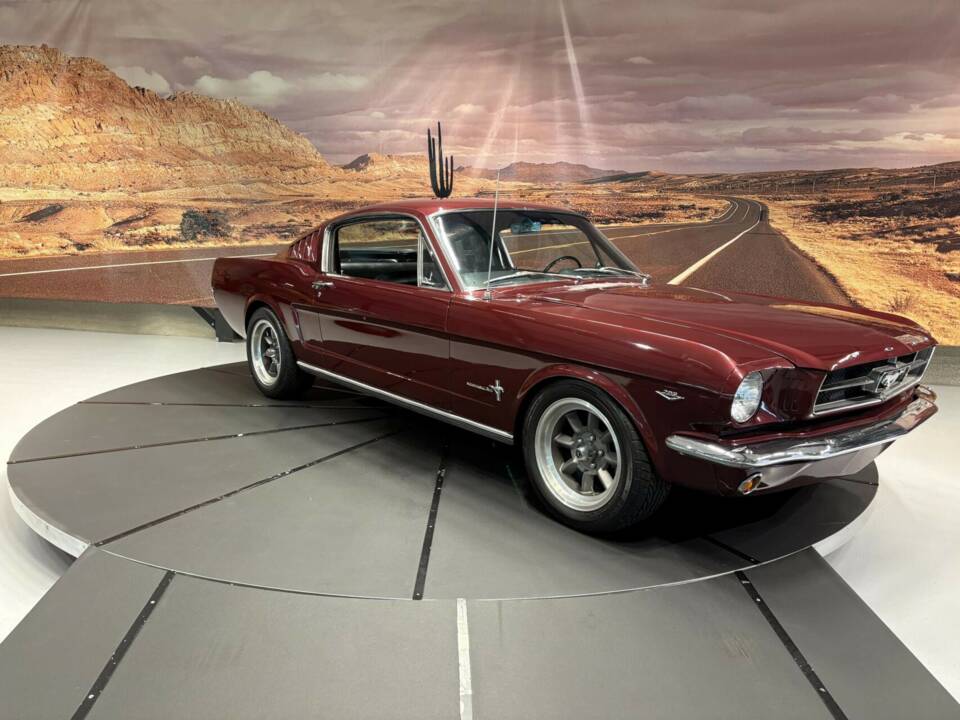 Immagine 6/50 di Ford Mustang 289 (1965)