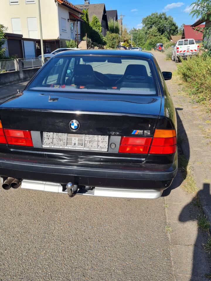Image 10/11 of BMW M5 (1991)