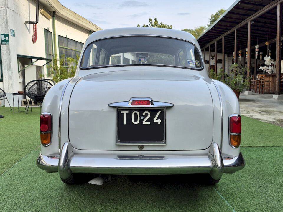 Image 13/53 of Lancia Appia C10 (1957)