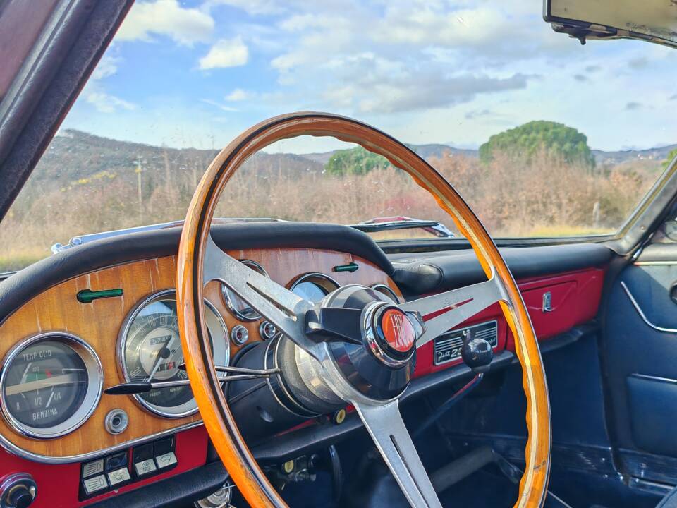 Afbeelding 37/50 van FIAT 2300 S Coupé (1967)