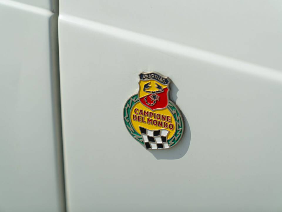 Bild 9/44 von Abarth Fiat 850 TC (1963)
