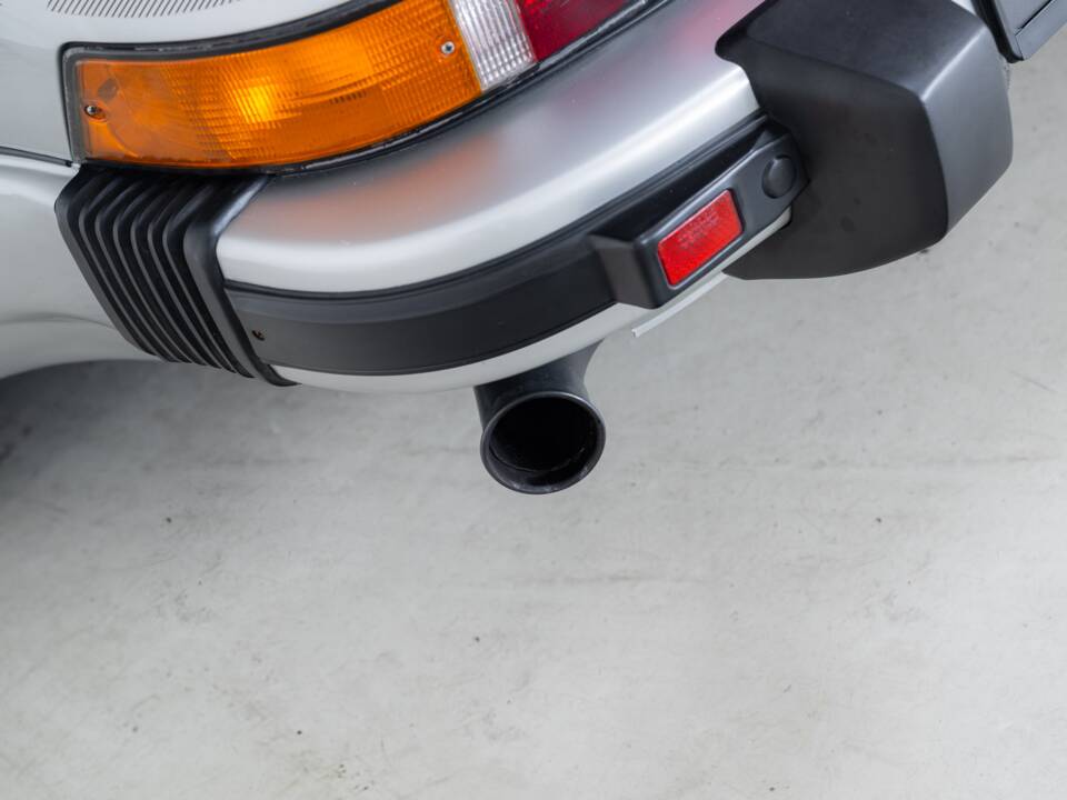 Afbeelding 19/44 van Porsche 911 Turbo 3.0 (1975)