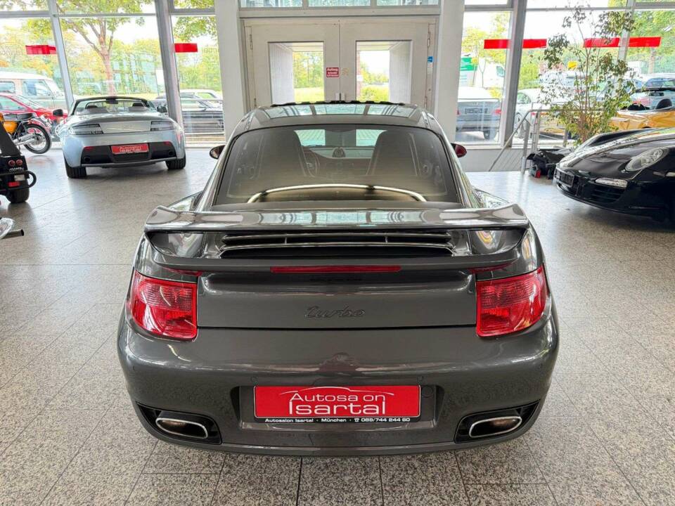 Image 32/41 de Porsche 911 Turbo (2008)