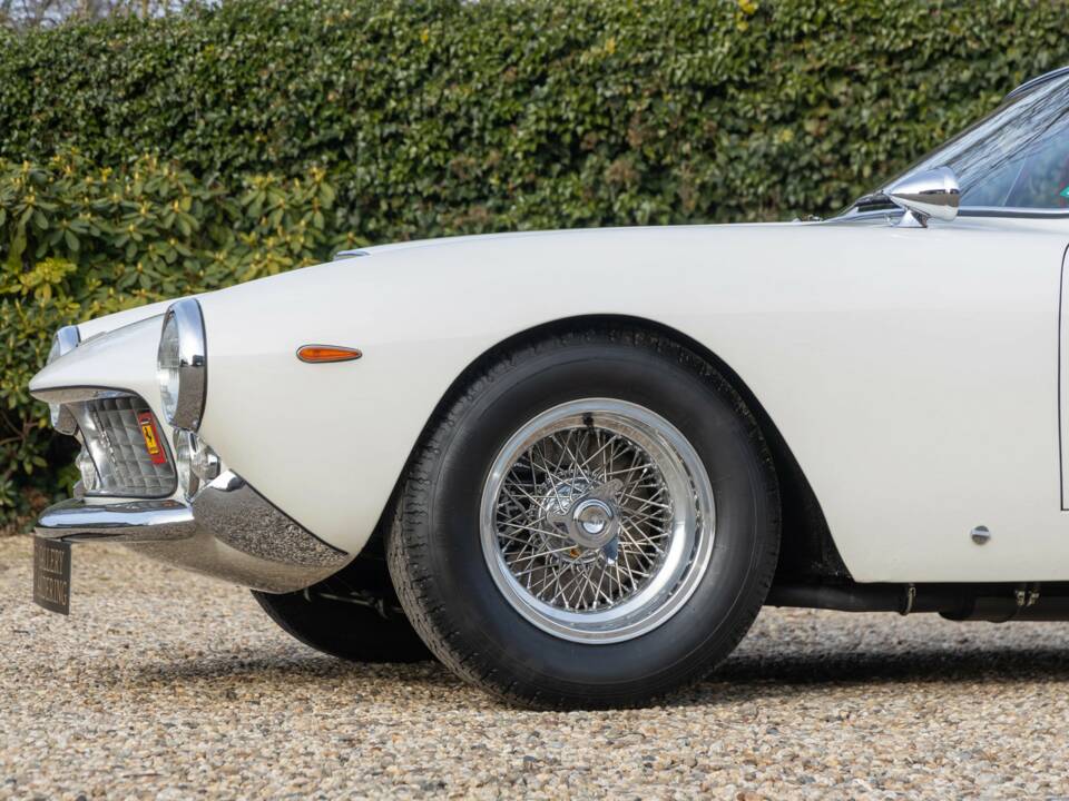 Bild 19/50 von Ferrari 250 GT/L Lusso (1964)