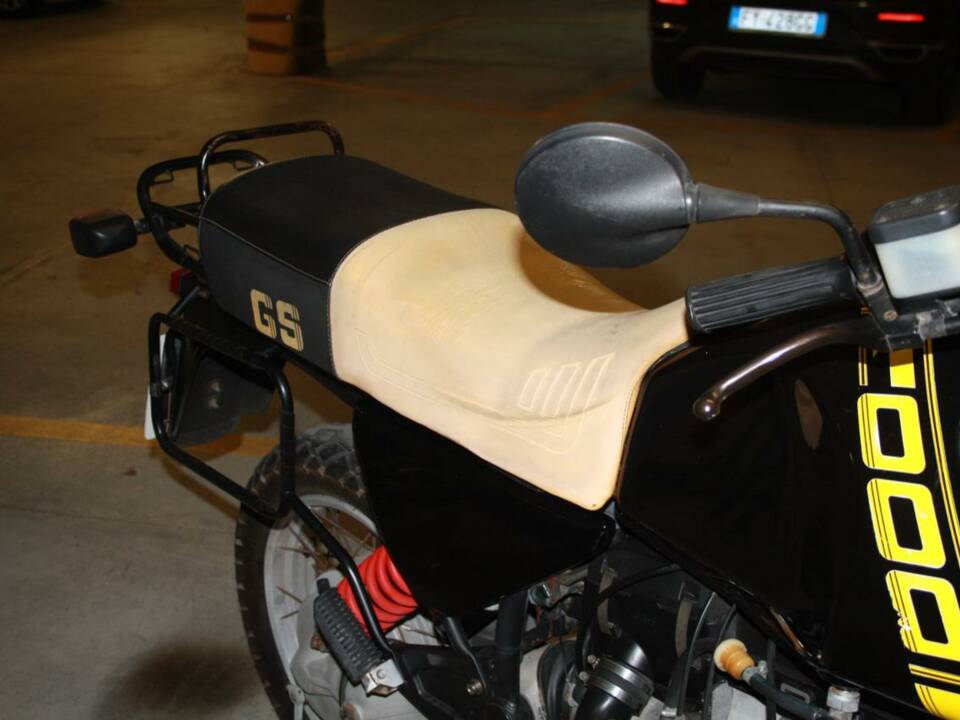 Bild 22/50 von BMW DUMMY (1990)