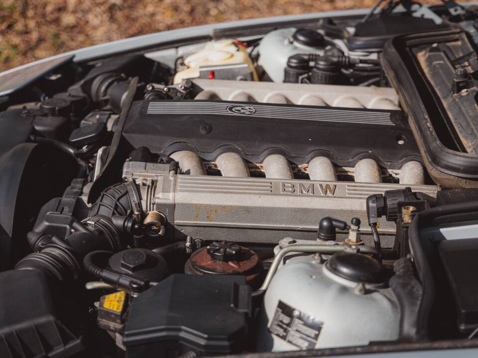 Afbeelding 36/39 van BMW 850Ci (1994)