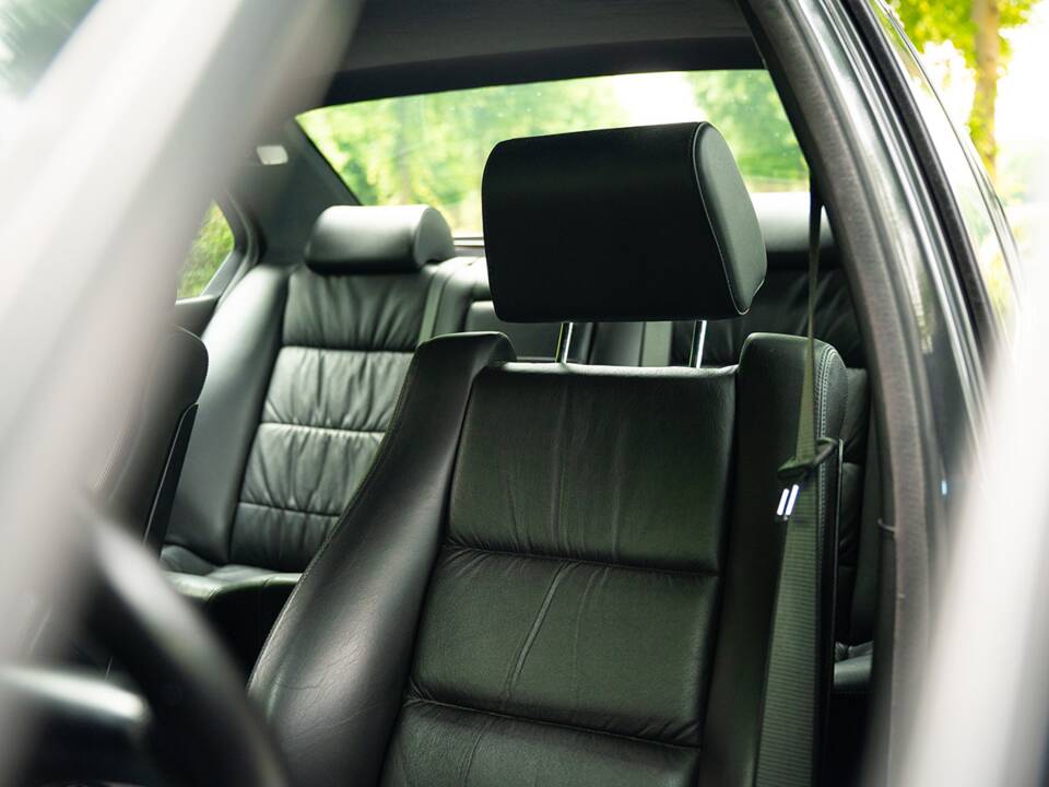 Bild 13/45 von BMW M5 (1992)