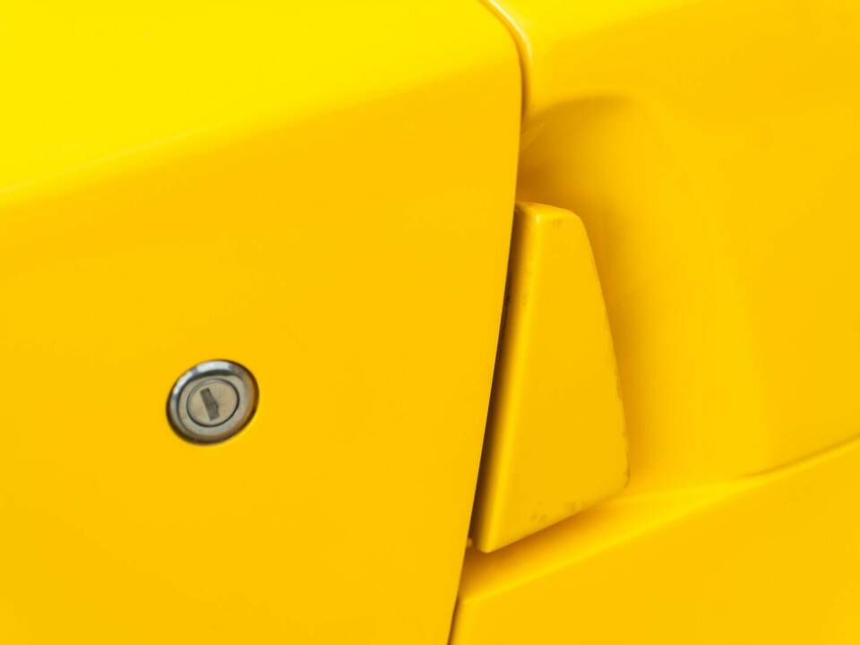 Bild 33/50 von Alfa Romeo RZ (1994)