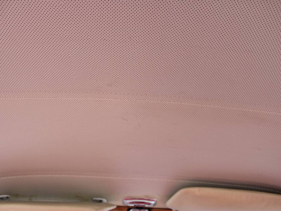 Image 12/18 of Mercedes-Benz 220 SE b (1961)