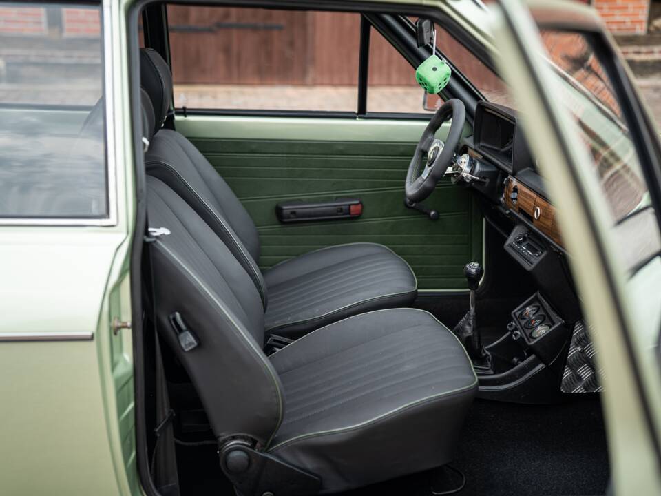 Image 36/40 of Volkswagen Polo I 1.1 (1980)