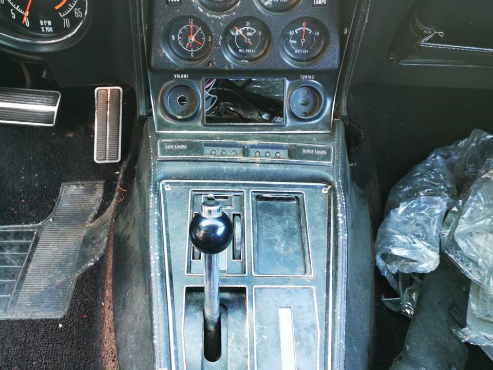 Bild 34/39 von Chevrolet Corvette Stingray (1971)