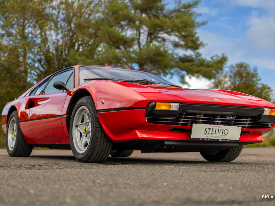 Image 7/65 of Ferrari 308 GTB (1978)