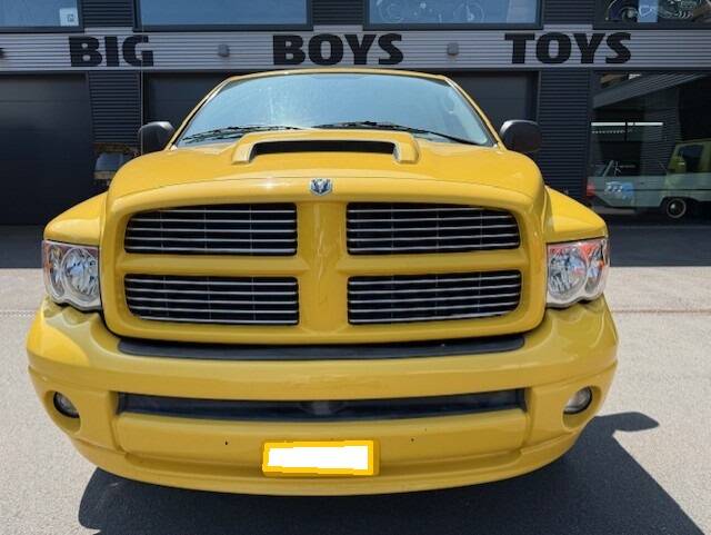 Image 3/24 of Dodge Ram 1500 (2005)