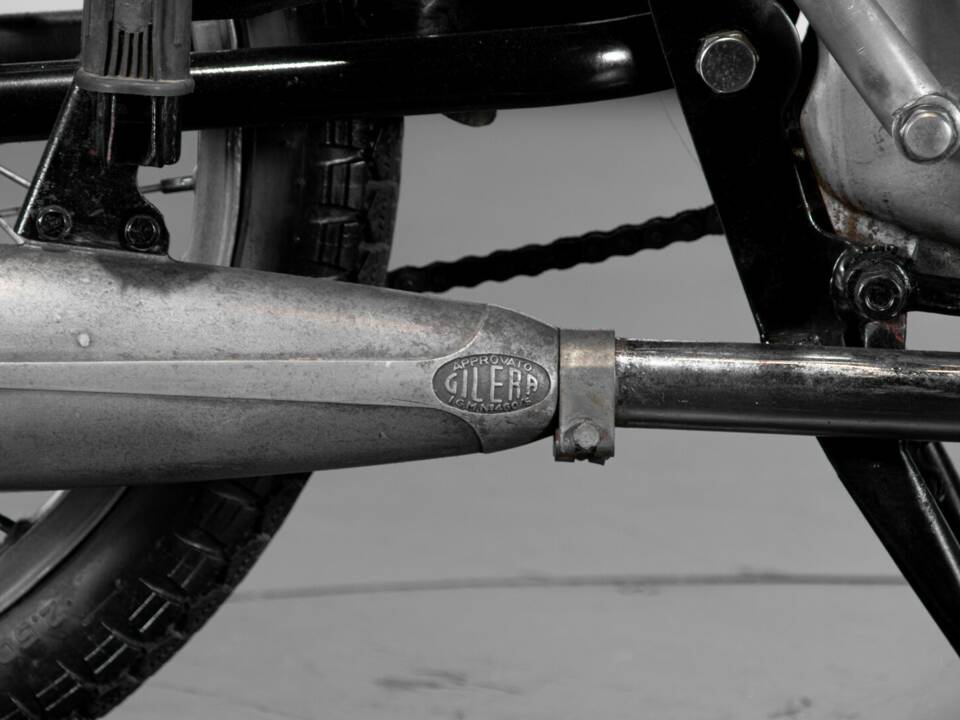 Image 29/50 of Gilera DUMMY (1954)