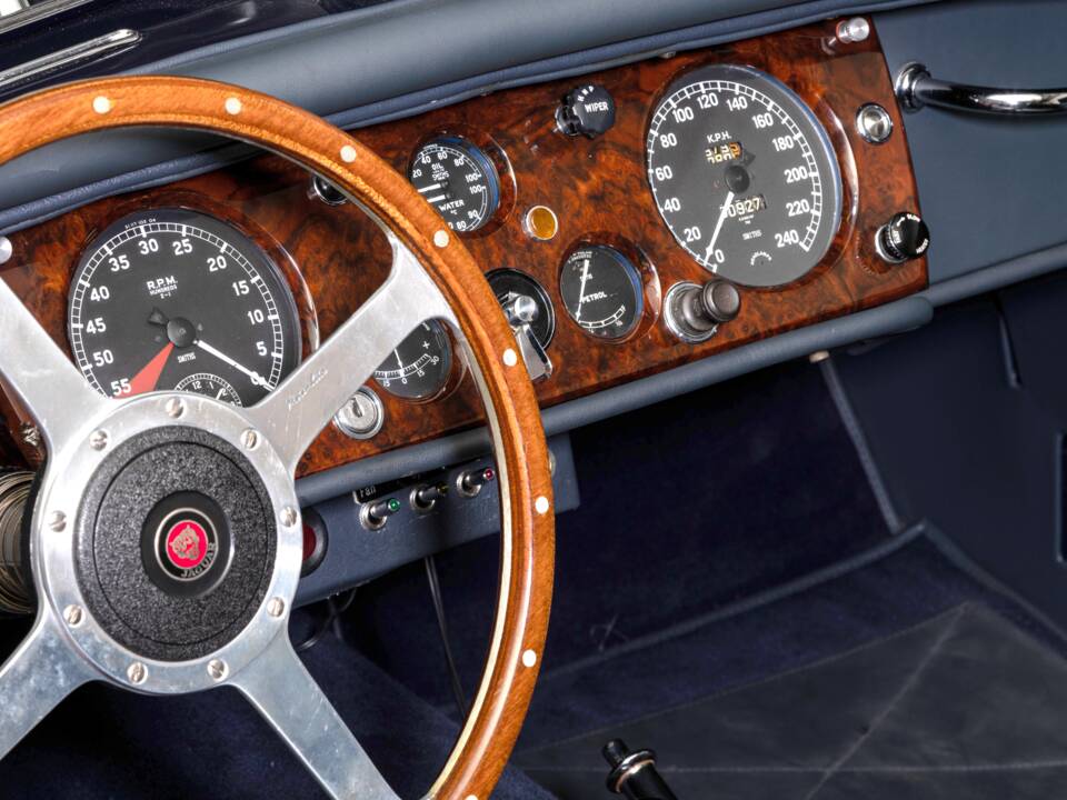 Bild 5/8 von Jaguar XK 140 OTS (1955)