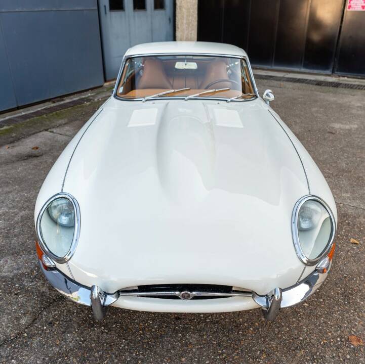 Imagen 6/50 de Jaguar E-Type 4.2 (1965)